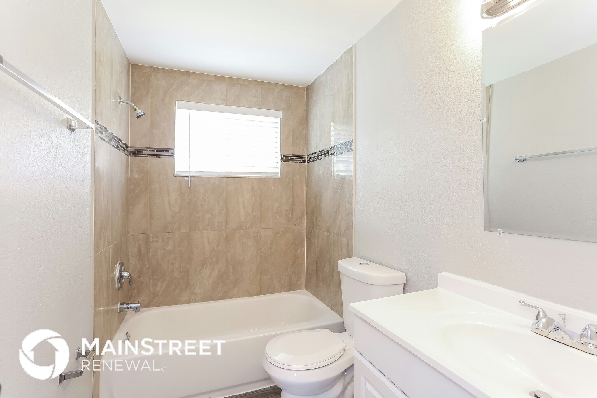 Building Photo - 5561 90th Ave N