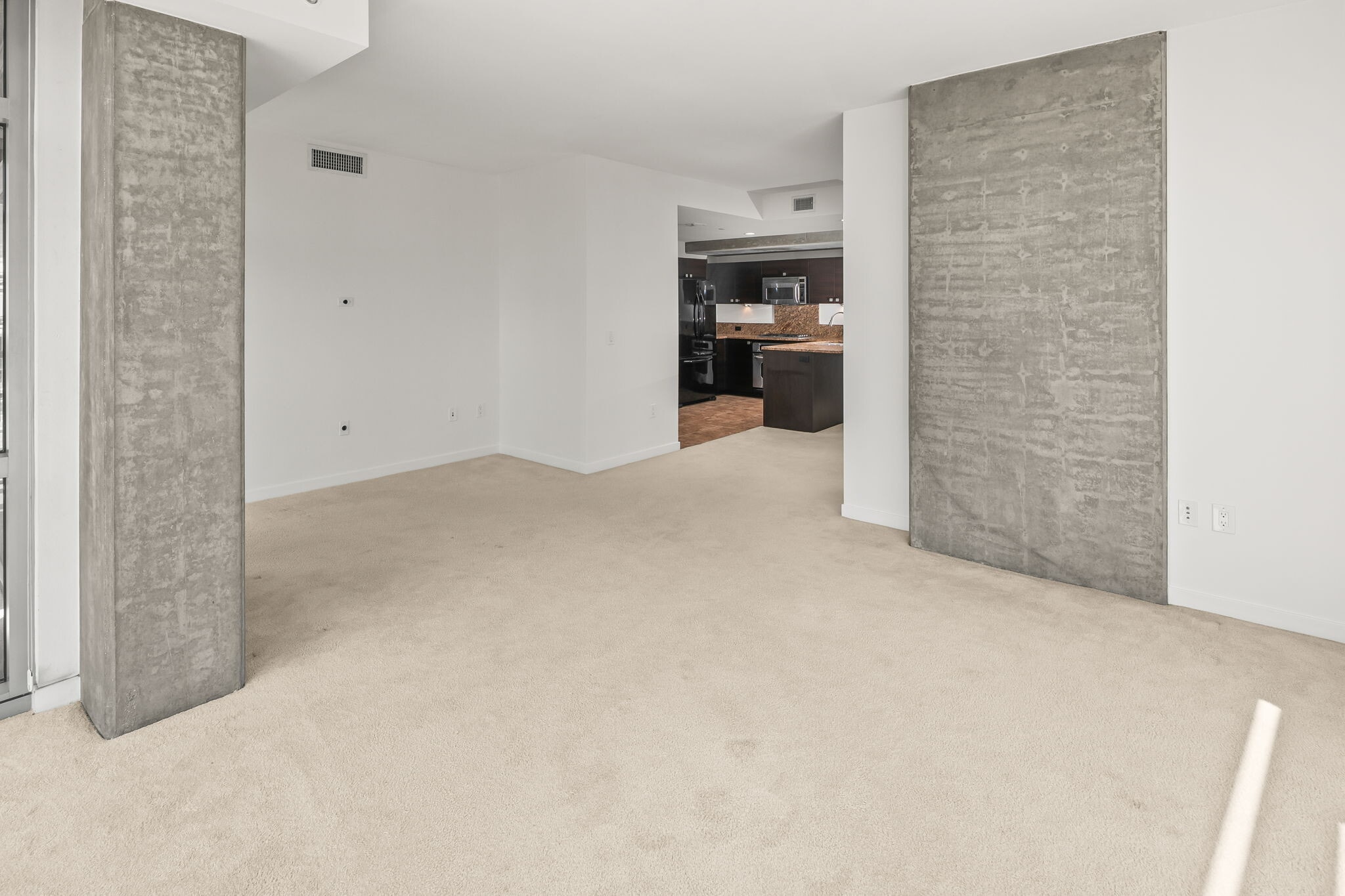 Building Photo - 800 The Mark Ln