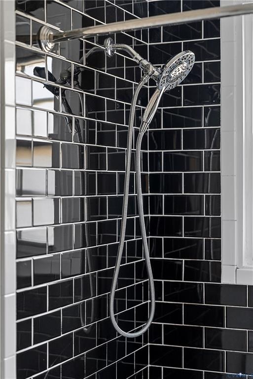 Building Photo - 513 Wesley St