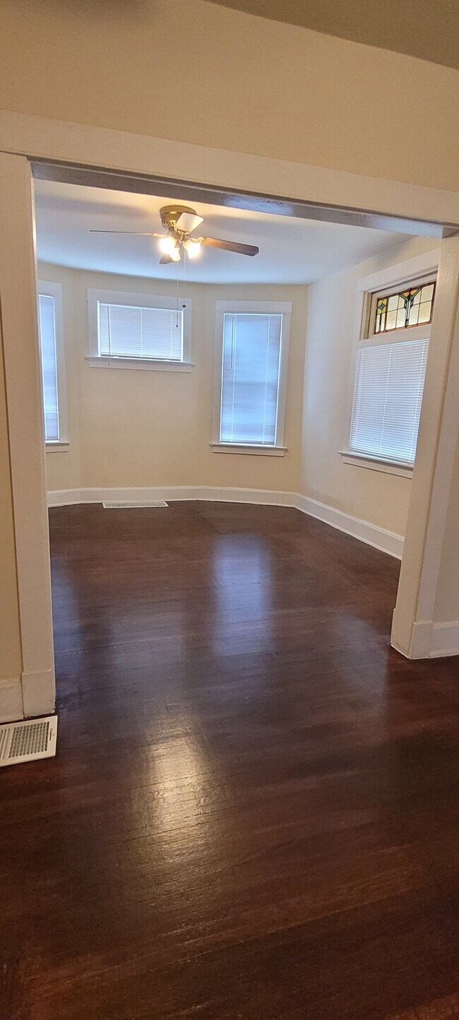 Primary Photo - 1831 W North Bend Rd