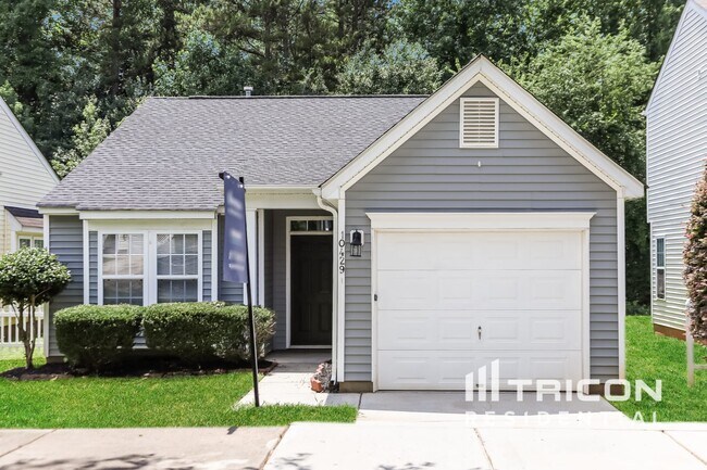 Primary Photo - 10429 Hugue Way