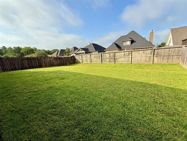 Building Photo - 19070 Minero Ln