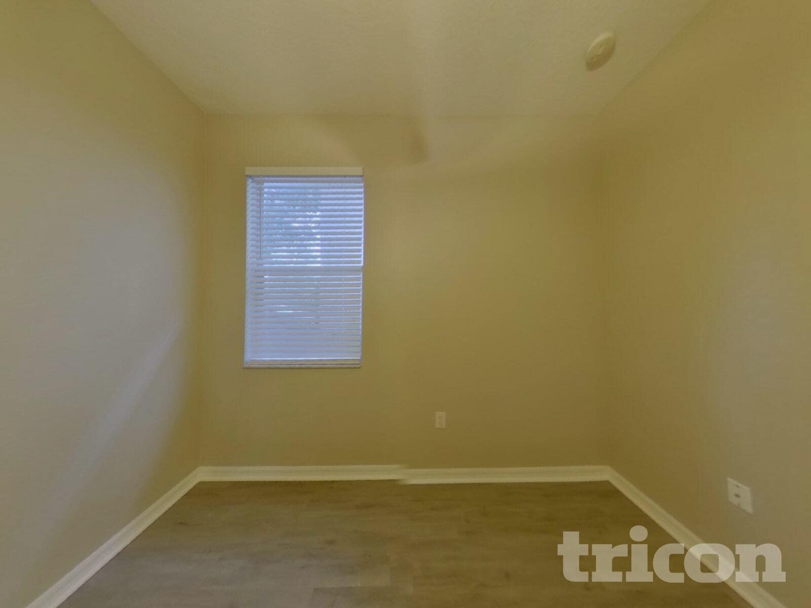 Building Photo - 351 Fairmount Park Ct