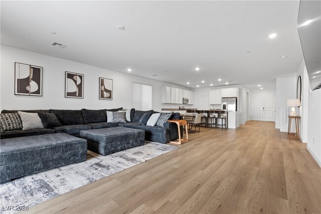 Building Photo - 3508 Liviana Gln Ave