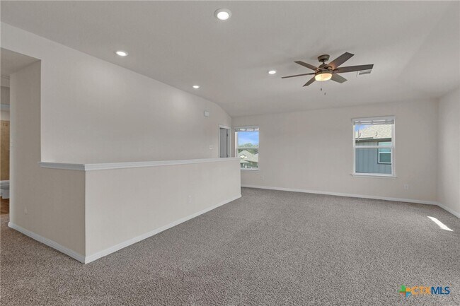 Building Photo - 104 Javans Nest