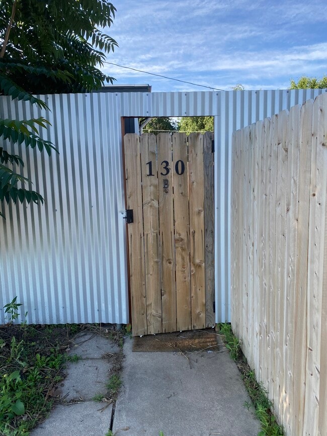 Building Photo - 130 N Meade Ave