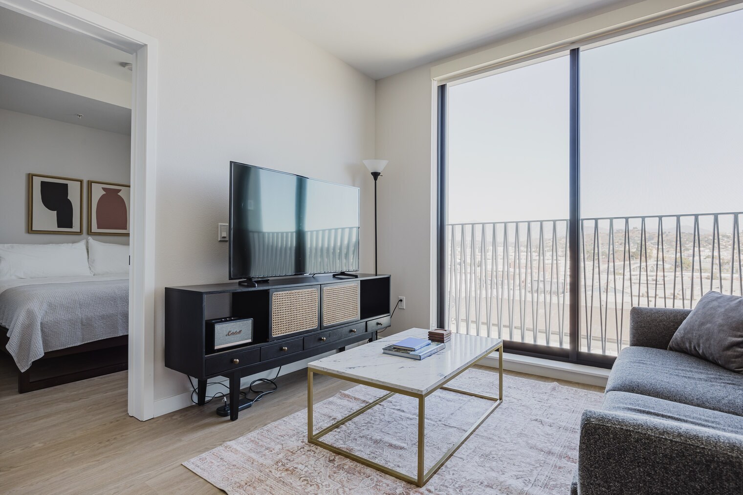 Building Photo - 200 Mesnager St