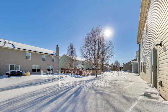 Building Photo - 15154 Unbridled Ln