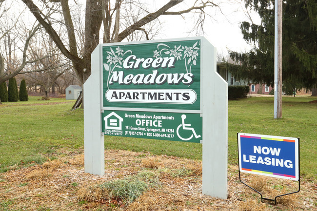 Building Photo - Green Meadows Apartments