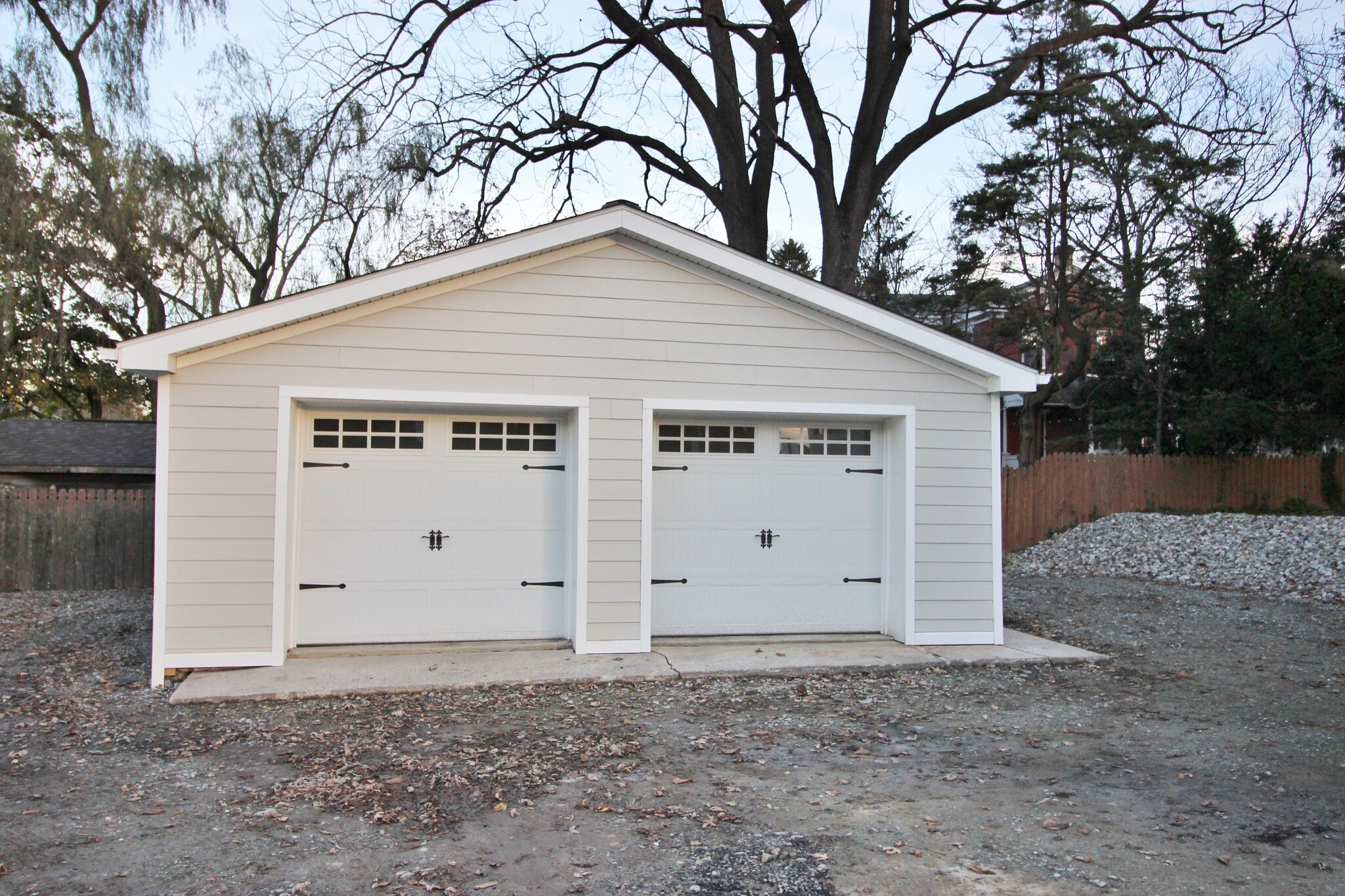 Building Photo - 37 Pine St