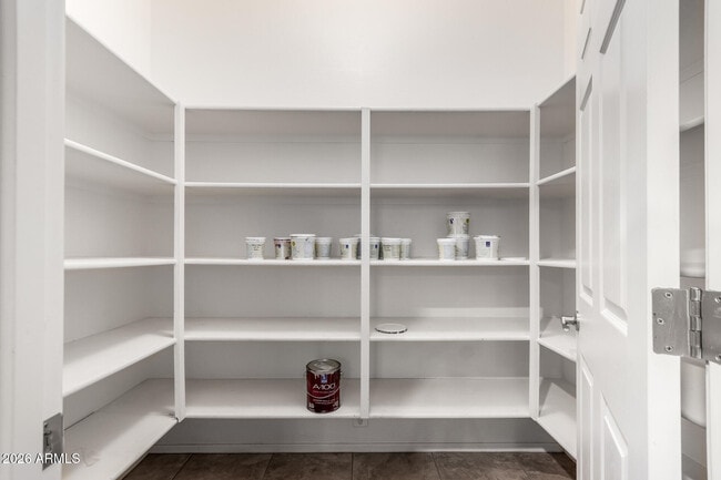 Building Photo - 16128 W Desert Flower Dr