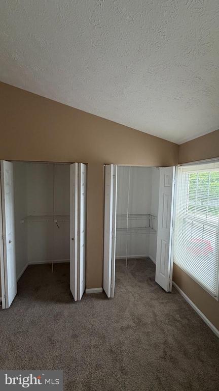 Building Photo - 11324 Clear Brook Ct