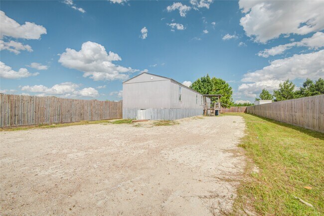 Primary Photo - 614 Rd 5707