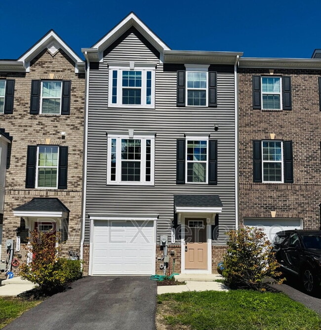 Building Photo - 13611 Corinthian Ln