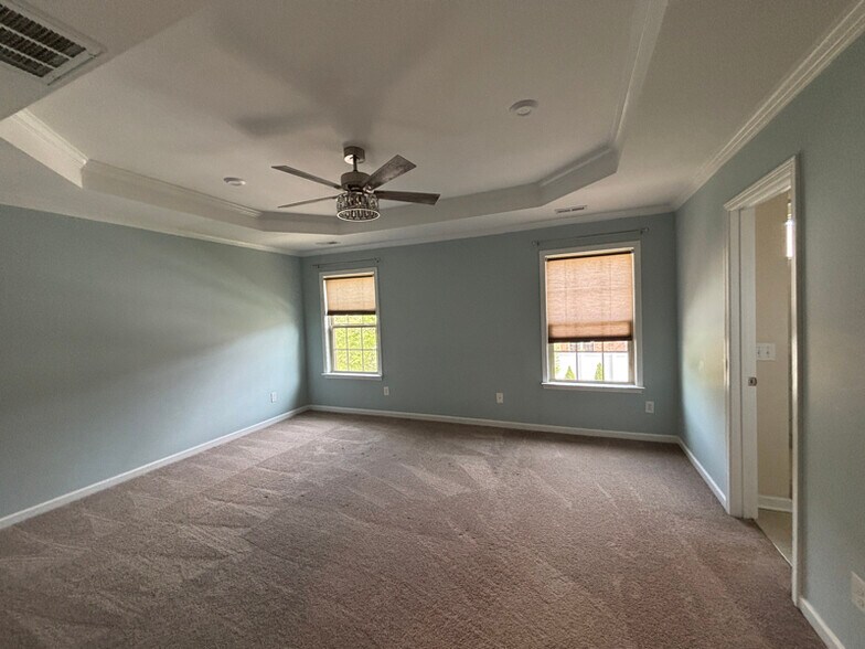 Building Photo - 2021 Auburn Leaf Ct