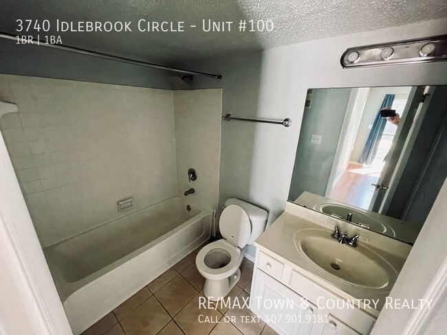 Building Photo - 3740 Idlebrook Cir