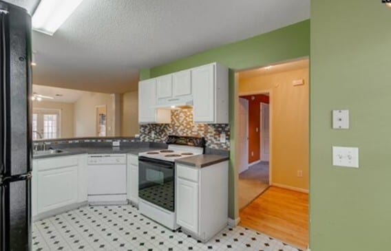Building Photo - 225 Lawson Dr