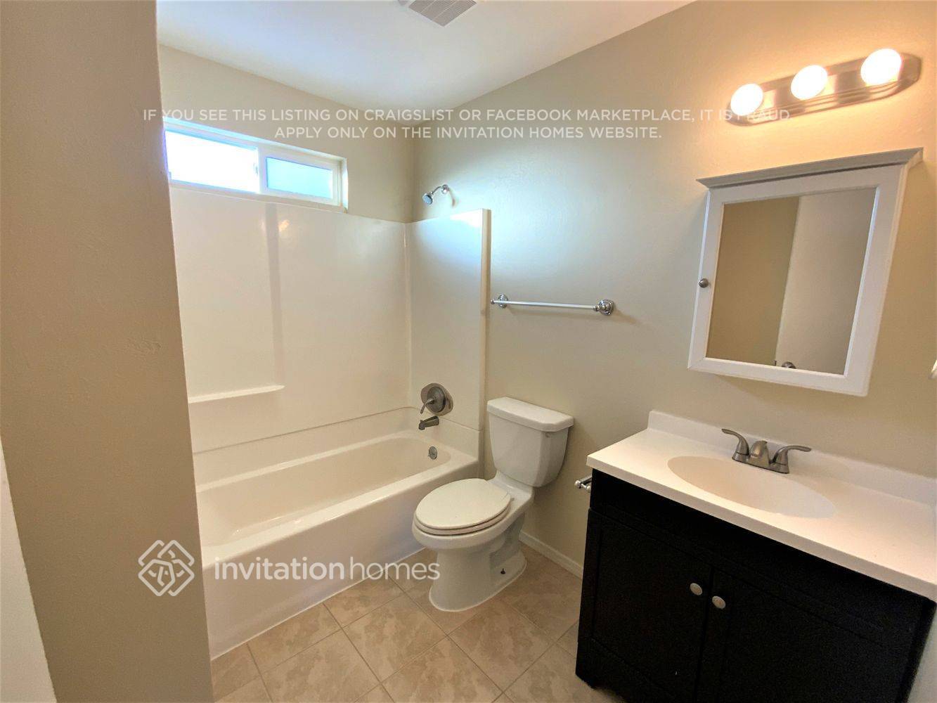 Building Photo - 2690 Ridge Dr