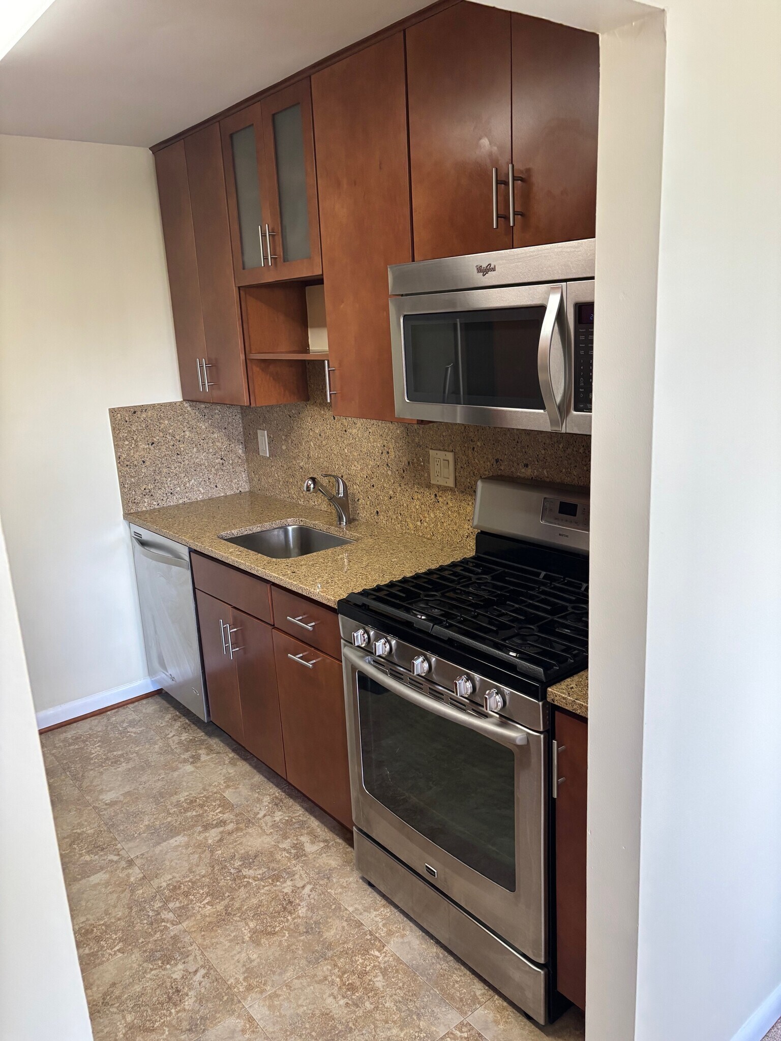 Right side of Kitchen - 3515 Washington Blvd
