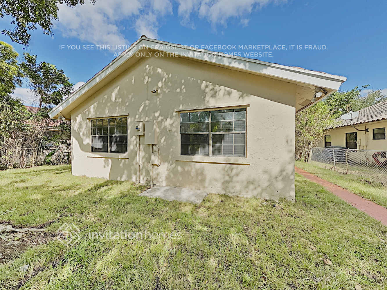 Building Photo - 12162 NW 23rd Manor