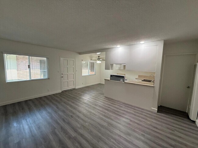 Interior Photo - New Orleans II