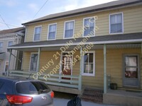 Building Photo - Lovely 2 BR 1900 sq ft Home in Jefferson PA