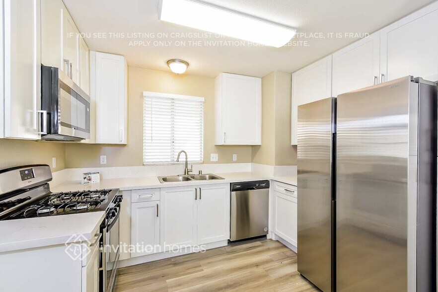 Building Photo - 9150 Indian Breeze Dr