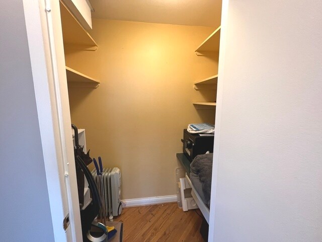 Building Photo - 70 W Burton Pl