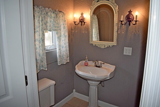 Building Photo - 6271 W Cedar Meadows Ln