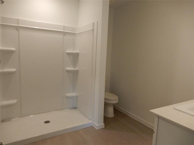 Building Photo - 21099 Santopadre St