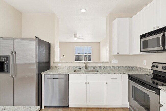 Building Photo - Charming 3-Bedroom Home Near Ft. Carson – ...