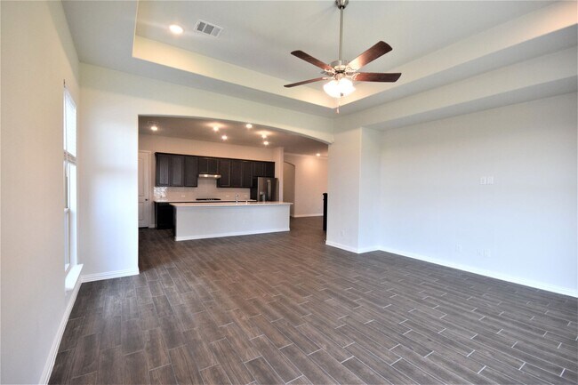 Building Photo - LOVELY FRISCO HOME IN GREAT NEIGHBORHOOD