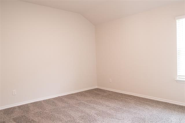 Building Photo - 1221 Nursery Dr