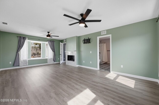 Building Photo - 2741 Hendricks Ave