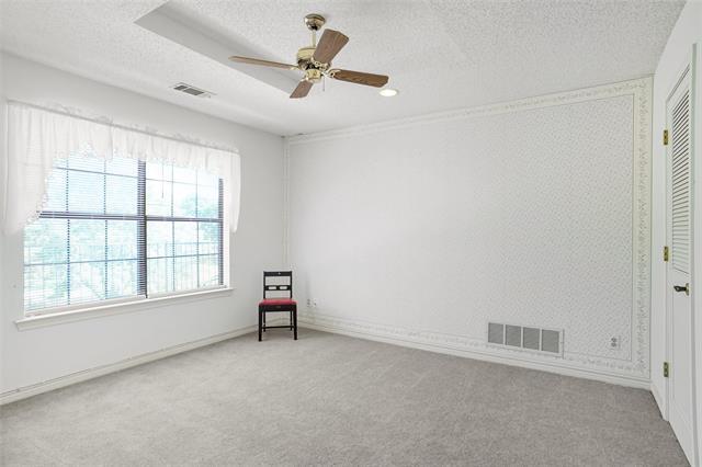 Building Photo - 4008 Barnes Bridge Rd