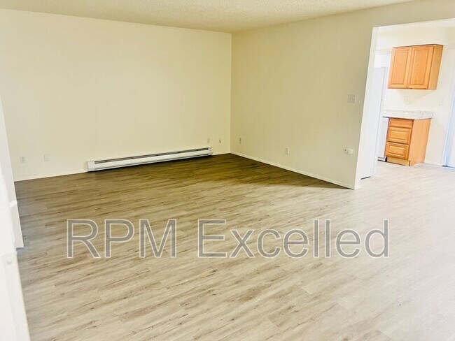 Building Photo - 2500 S 286th Pl