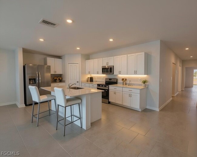 Building Photo - 17240 Cantu Ct