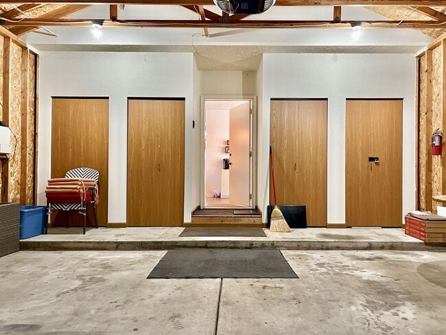 Building Photo - The Webster Street Retreat: A Fabulous Hot...