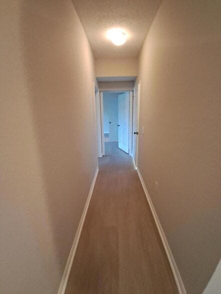 Building Photo - 280 Crestwood Cir