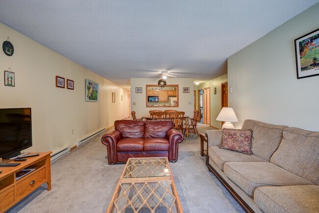 Building Photo - 23 Northbrook Cir