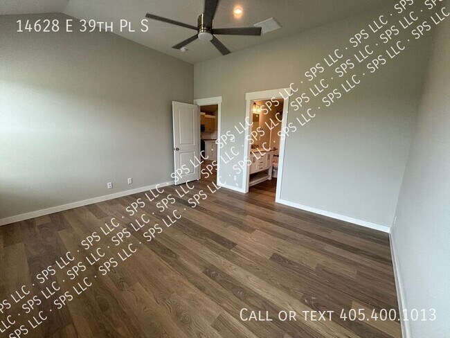 Building Photo - 14628 E 39th Pl S