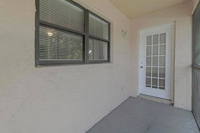 Building Photo - NICE 2/1 UNIT AVAILABLE AT THE PRESERVE in SUNRISE