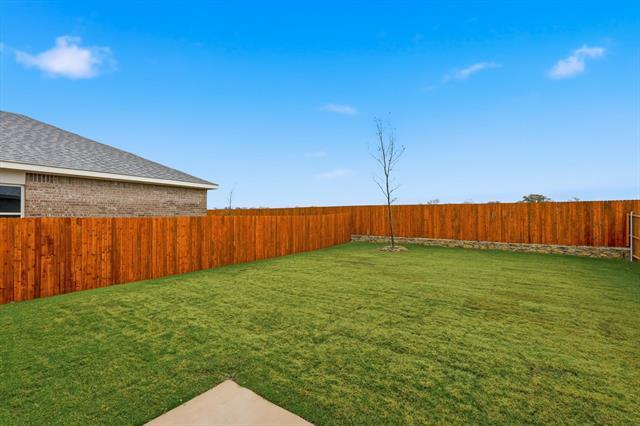 Building Photo - 2106 Mdw Pk Dr