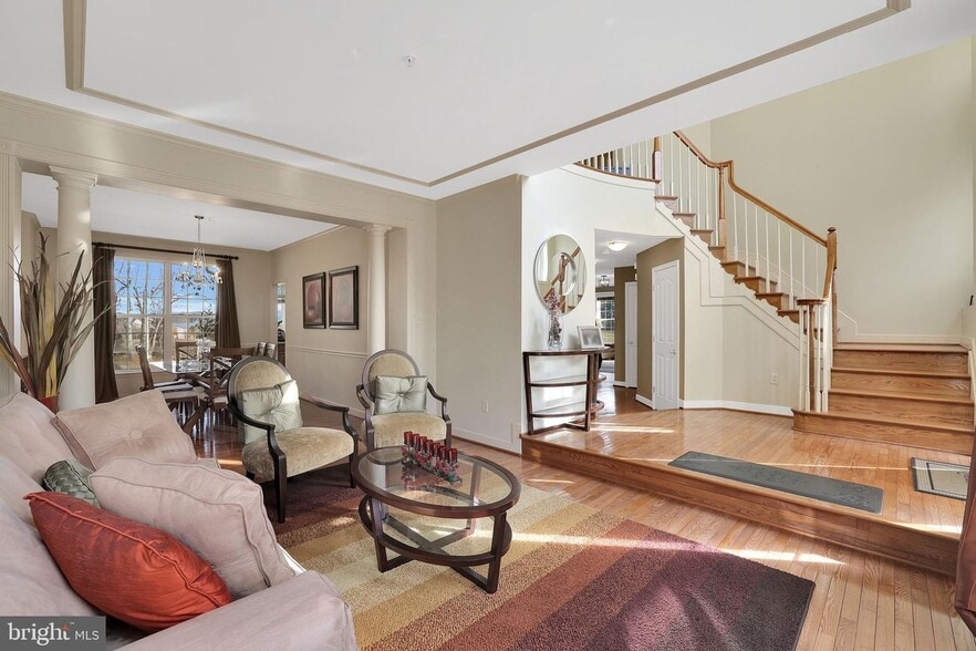 Primary Photo - 13110 Ogles Hope Dr