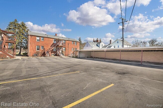 Building Photo - 50 Virginia Dr