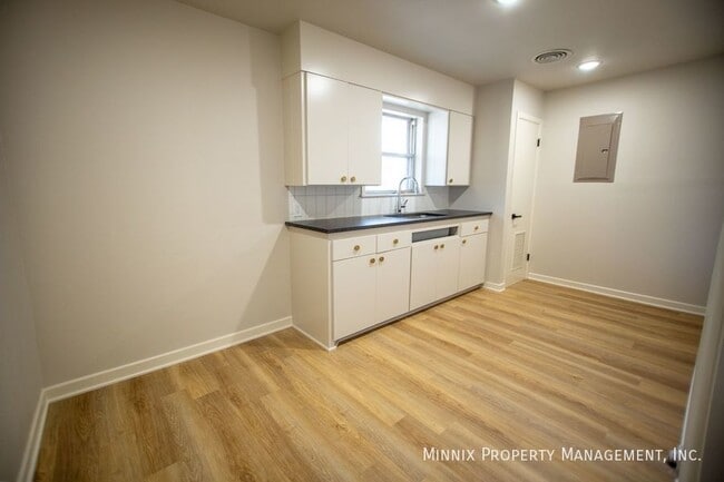 Building Photo - 3407 43rd St