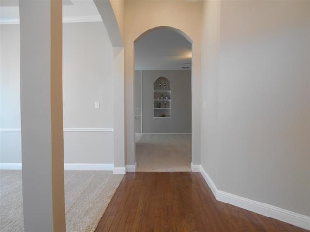 Building Photo - 4804 Holly Berry Dr