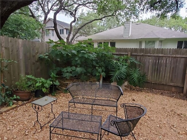 Building Photo - 1809 Dayflower Trce