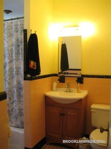 Building Photo - 16 Euston St