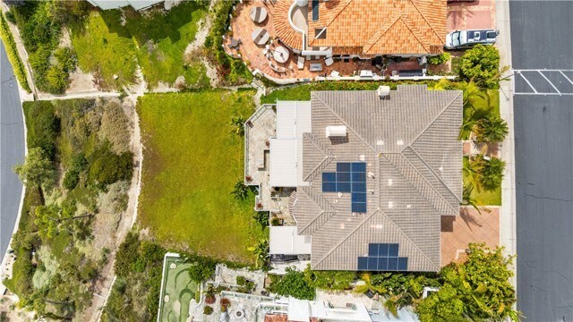 Building Photo - 2 Cresta Del Sol